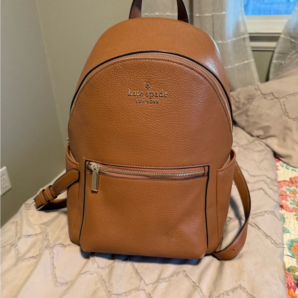 Kate Spade Beige Interior with Logo Pattern